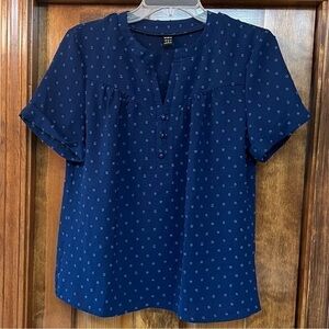 $5 ADD ON with $15+ Bundle  Swiss Dot Baby Doll Top‎ Blouse Sz S Blue EUC